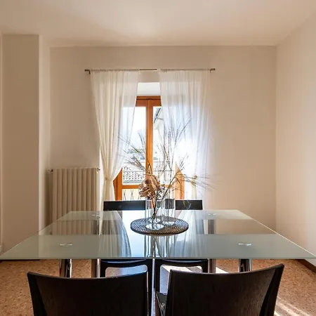 Bellagiowonderful In Center Appartement *